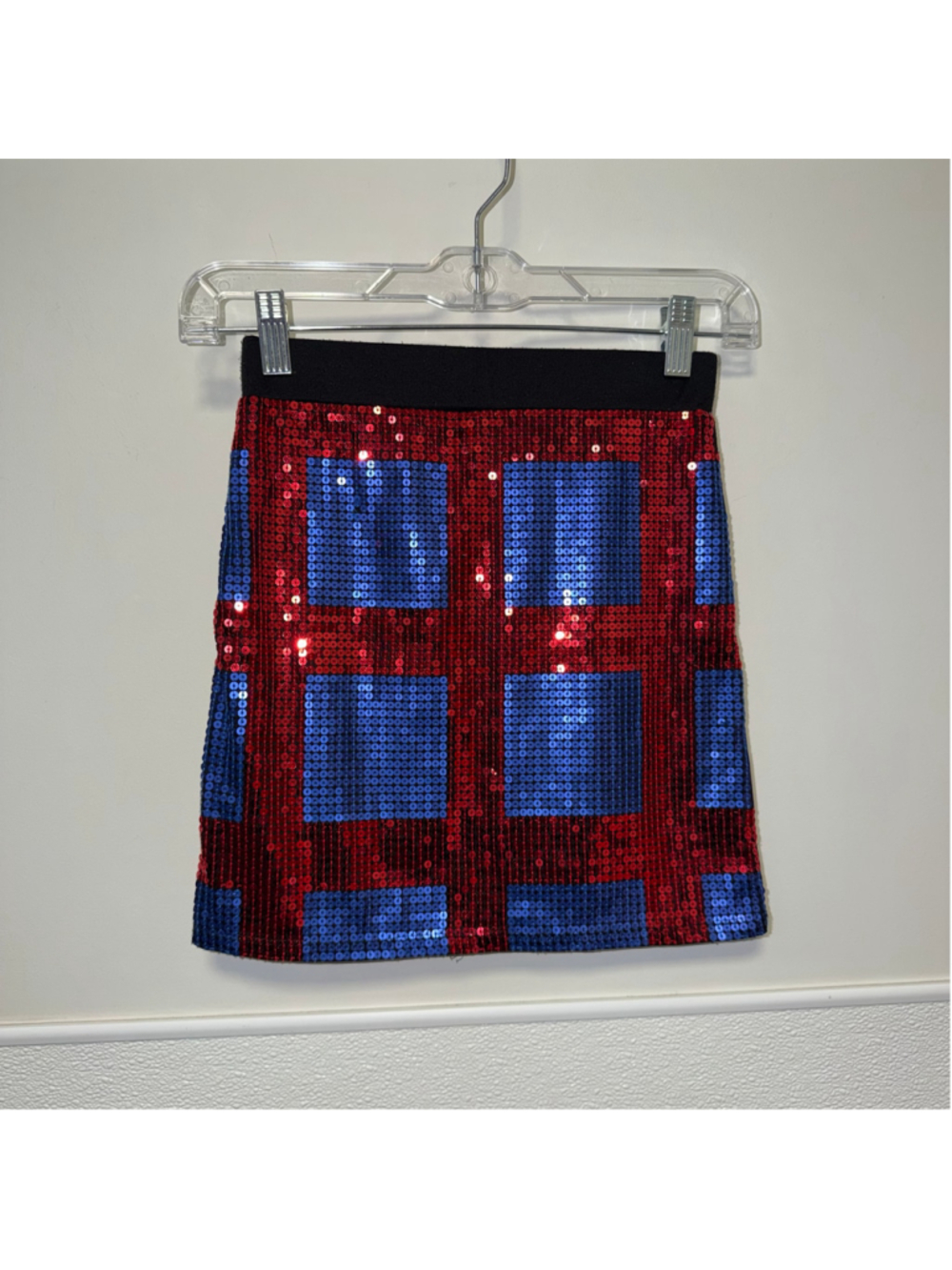 BWear Girl Sequin Mini Skirt Size S (6-8) girls red Blue Plaid Pattern